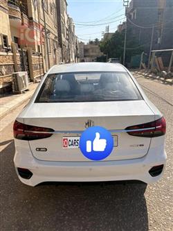 MG 5 Plus